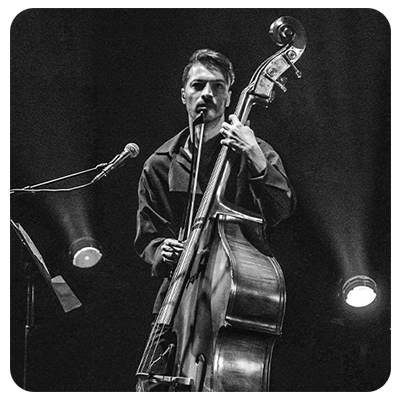 Dariush Azar